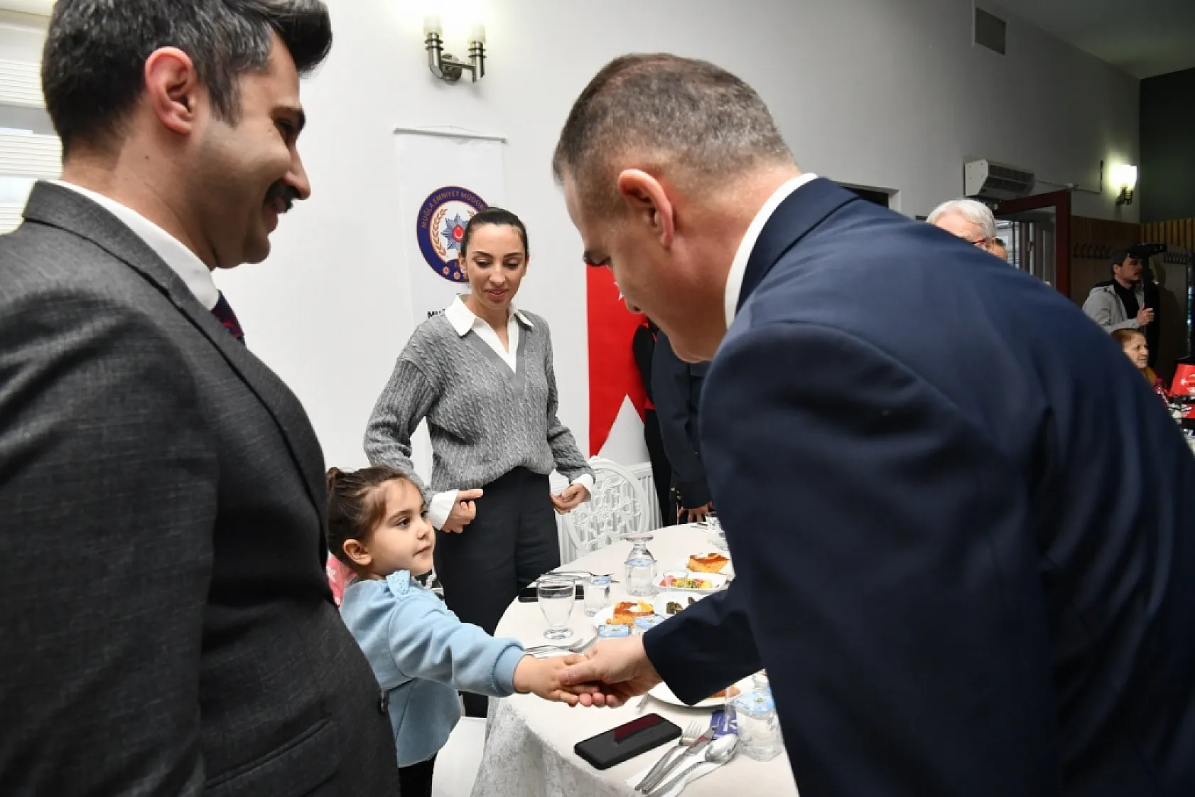 Muğla Valisi Akbıyık, şehit aileleri ve  gaziler ile iftar sofrasında buluştu
