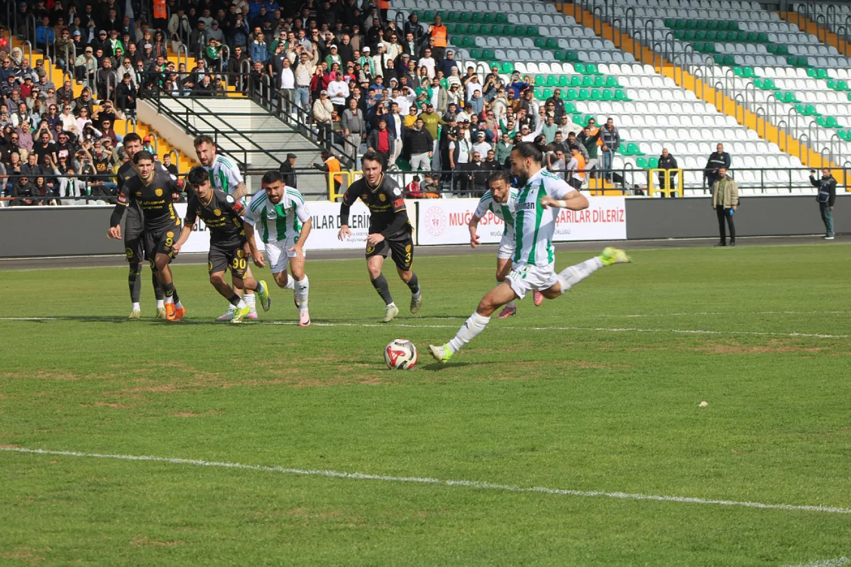 Muğlaspor'dan Evinde Net Galibiyet: 2-0