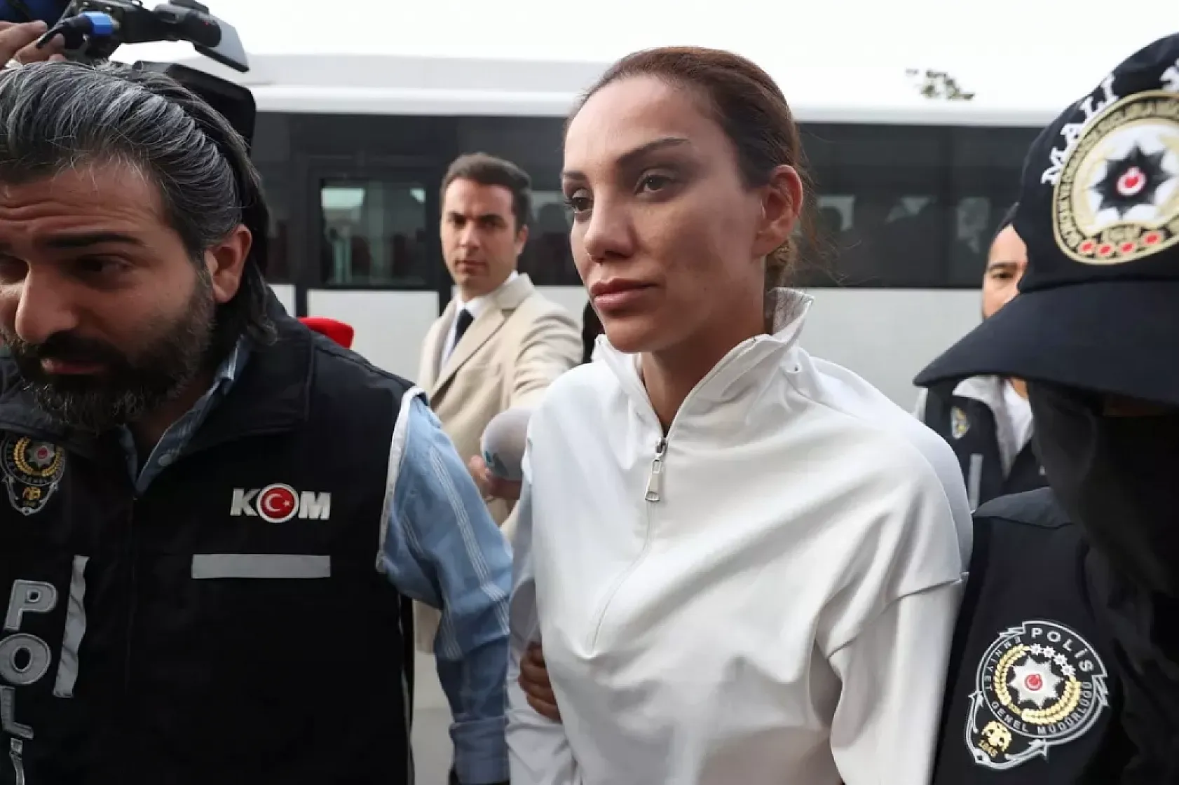 Polat çiftinin suçları ve karakutuları belli oldu, Polat: Yolsuzluk yapmadık mal satarak kazandık.