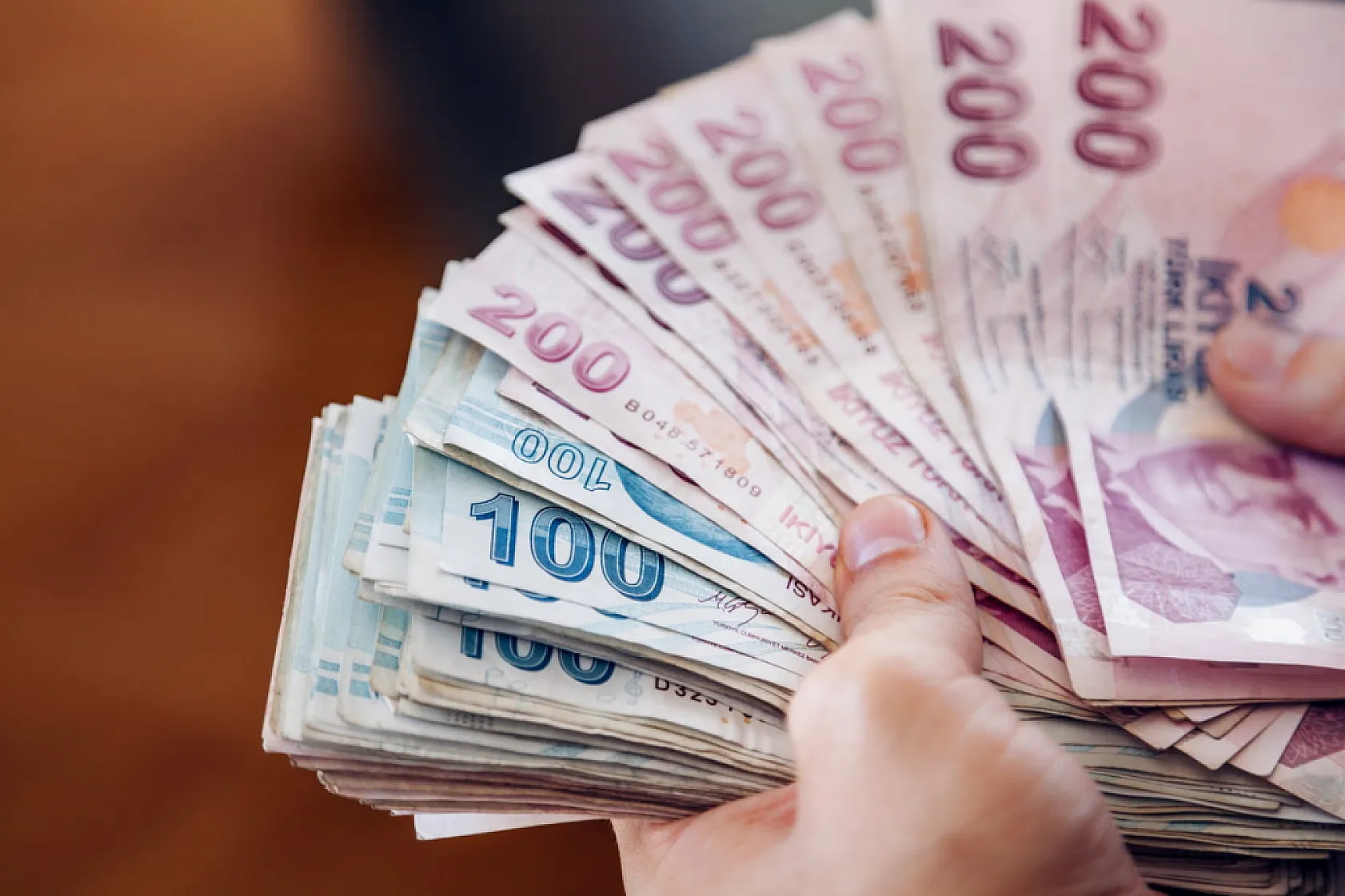 Emekli maaşları sil baştan! İşte temmuz ayında gelecek zam ve yeni maaş
