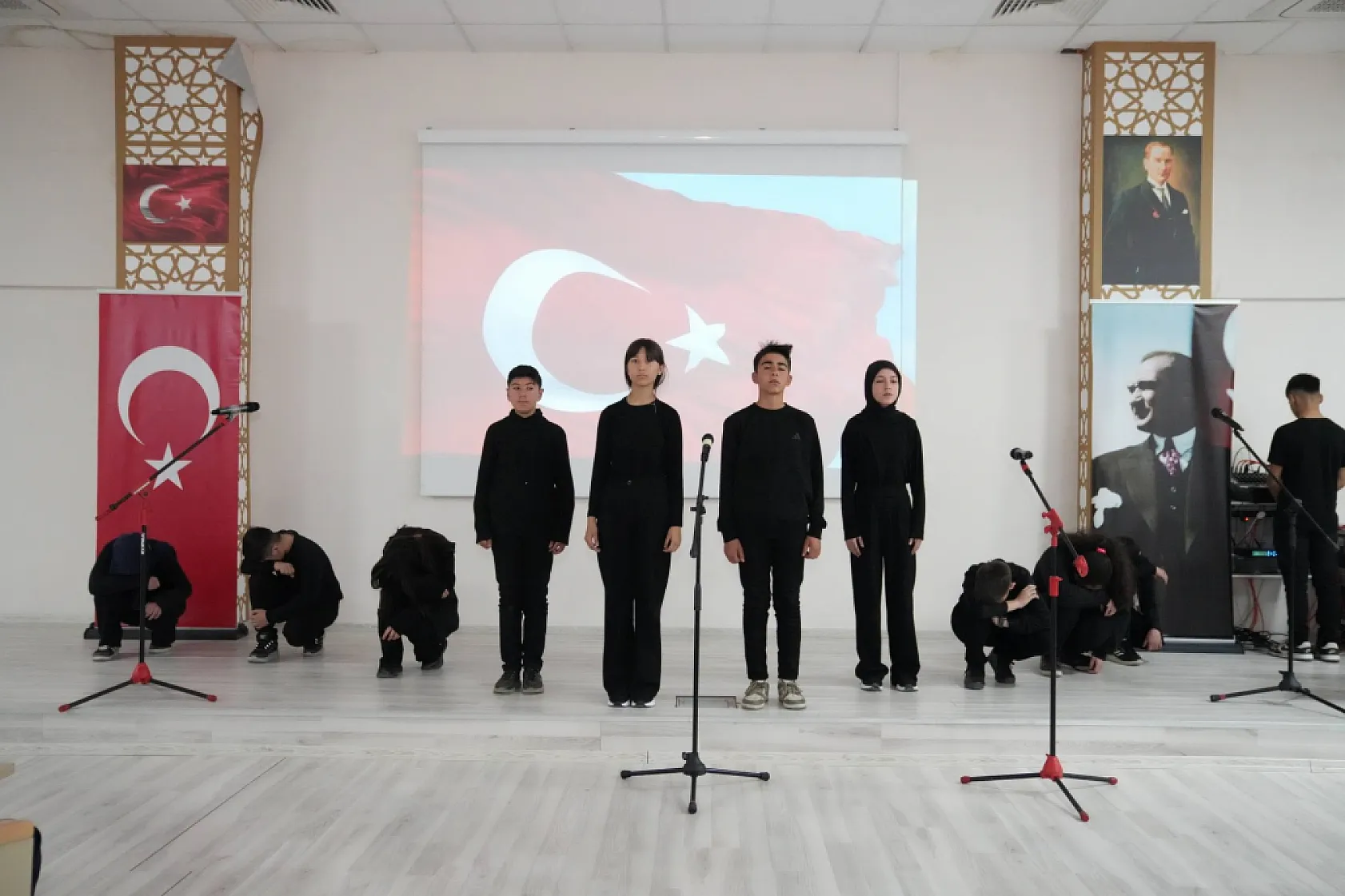 Seydikemer'de 12 Mart Ruhuna Yakışan Anma Programı