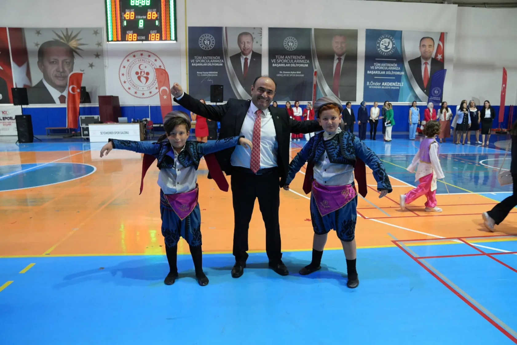 Seydikemer'de 23 Nisan Coşkusu Yaşandı