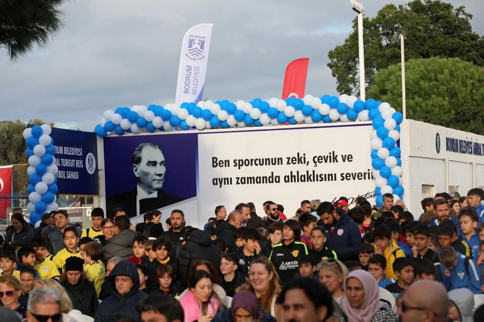 Uluslararası Standartlarda Futbol Sahası