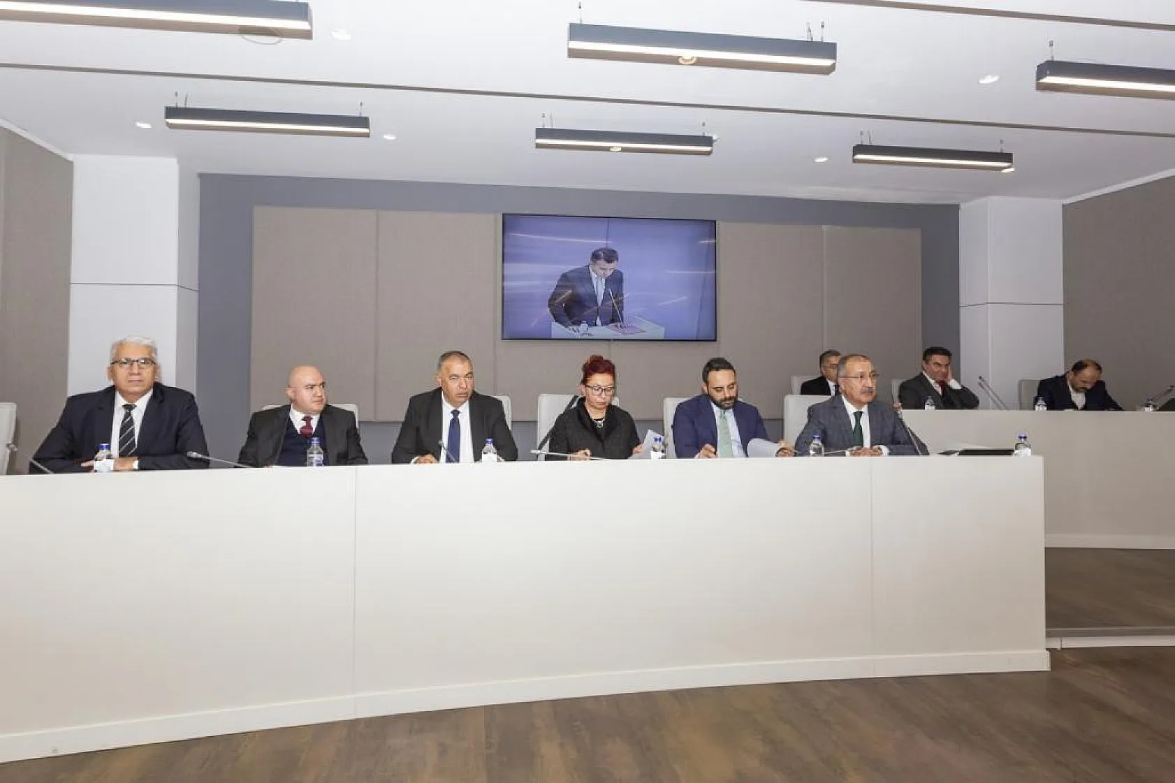 Erkılınç, 'Yanlış yollara tevessül edenler kendilerini kandırıyor'