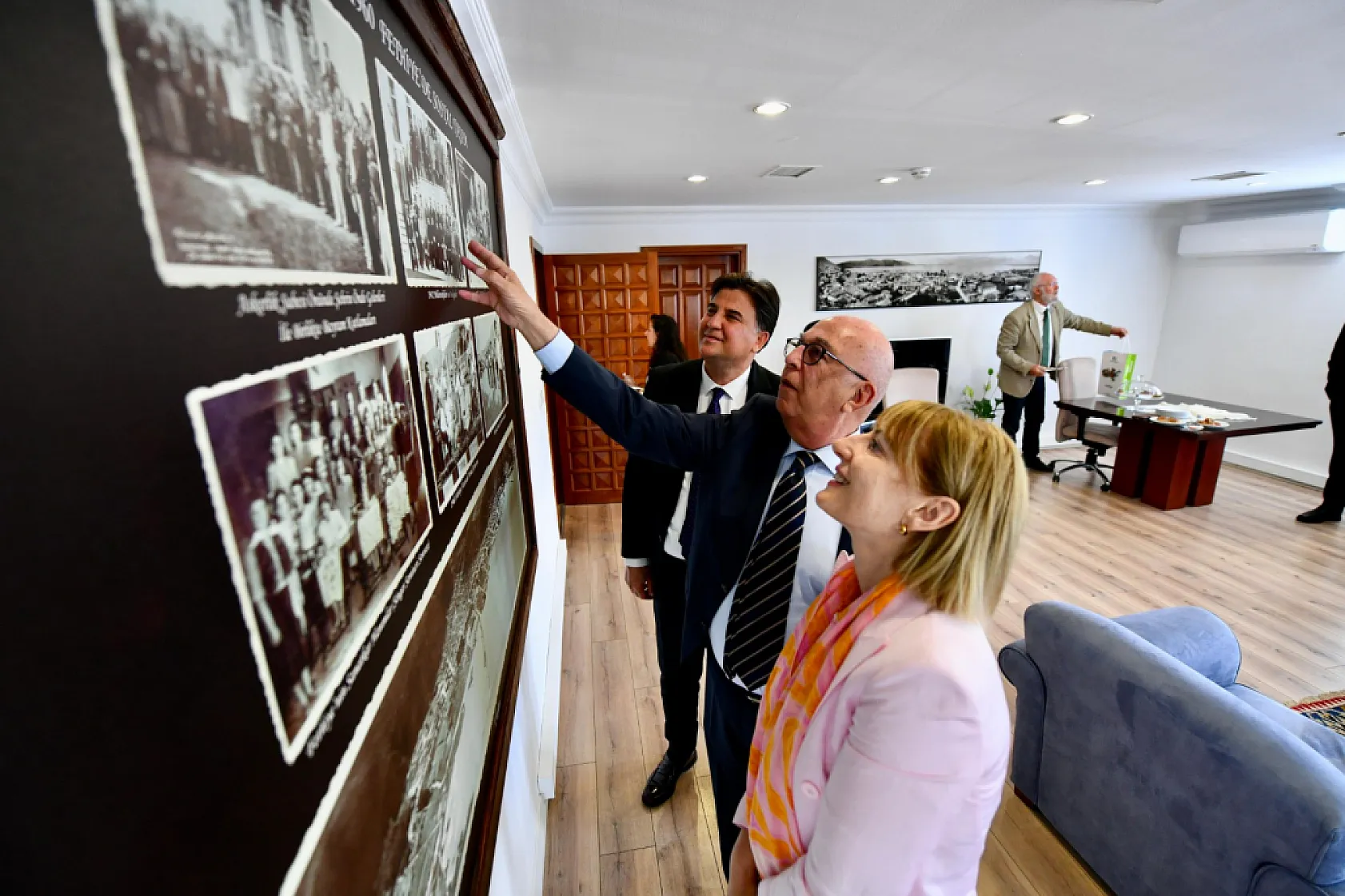 Birleşik Krallık Büyükelçisi Jill Morris'ten Başkan Karaca'ya Ziyaret