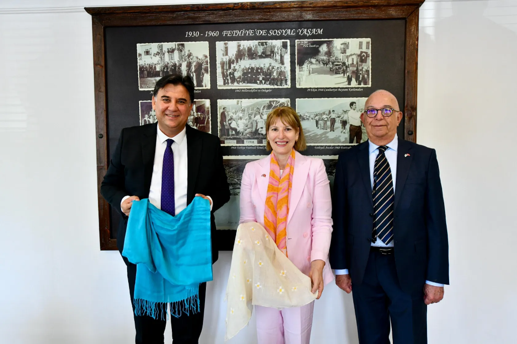 Birleşik Krallık Büyükelçisi Jill Morris'ten Başkan Karaca'ya Ziyaret