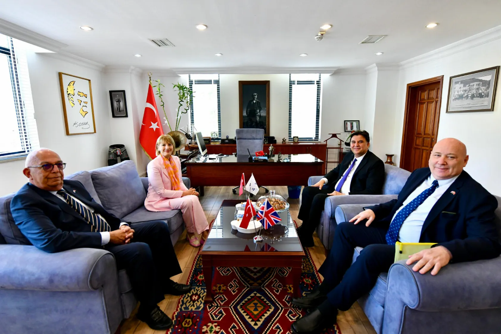 Birleşik Krallık Büyükelçisi Jill Morris'ten Başkan Karaca'ya Ziyaret