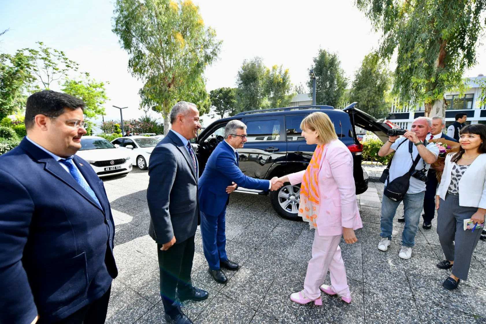 Birleşik Krallık Büyükelçisi Jill Morris'ten Başkan Karaca'ya Ziyaret