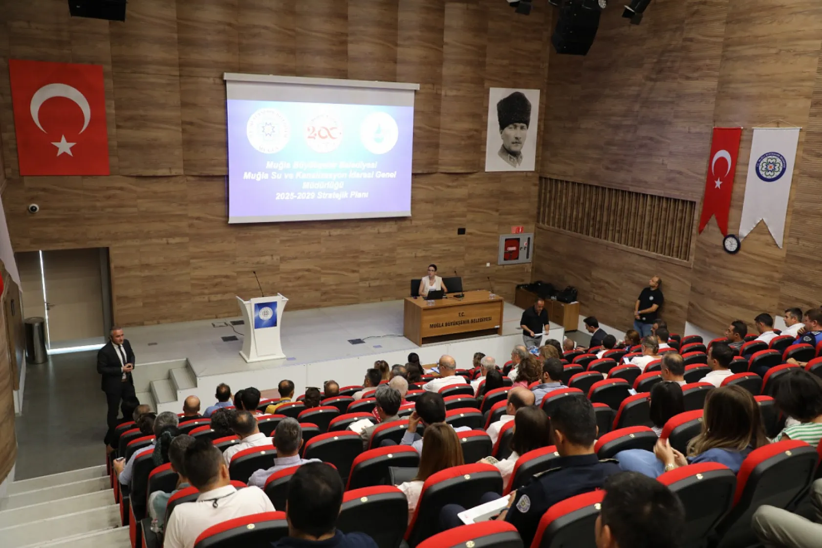 Büyükşehir Paydaşlarla Stratejik Plan Atölye Çalışması Gerçekleştirdi