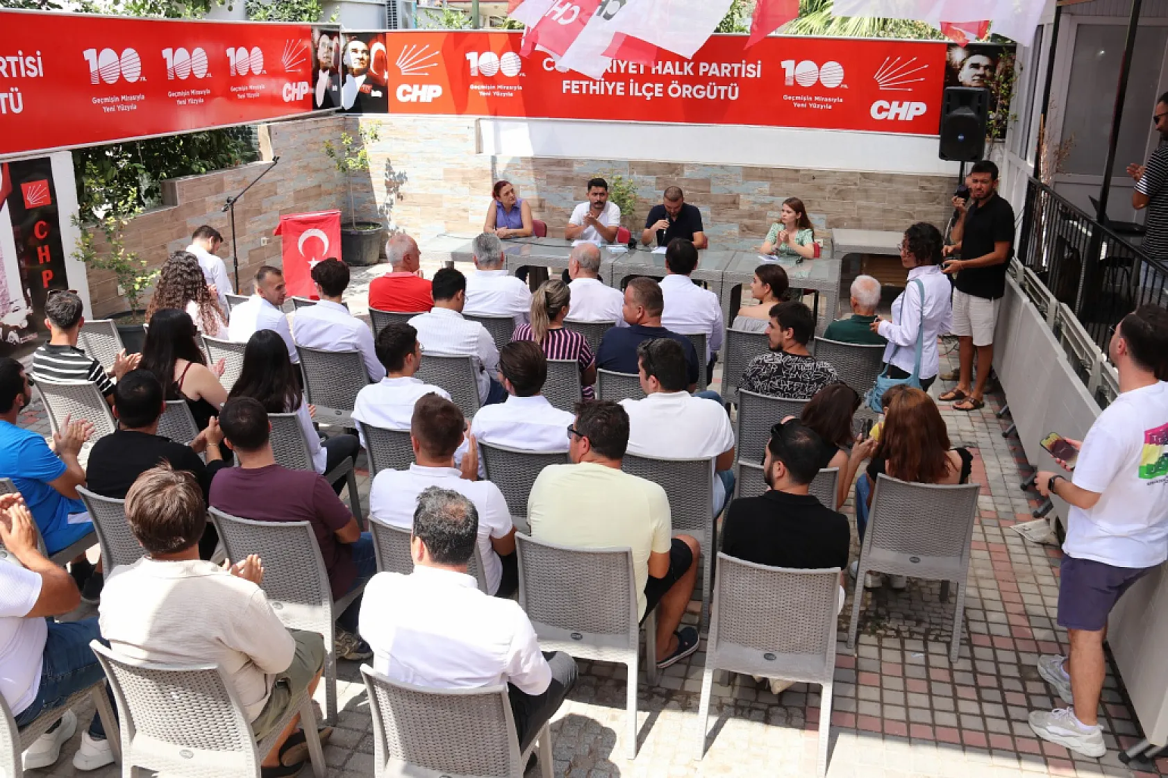 Mahir Deniz Bölükbaşı, CHP Fethiye Gençlik Kolları Başkanı oldu