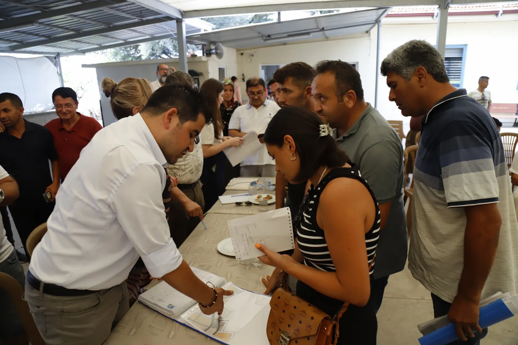 Büyükşehir ve Fethiye Belediyesi Faralya'da Vatandaşları Dinledi 