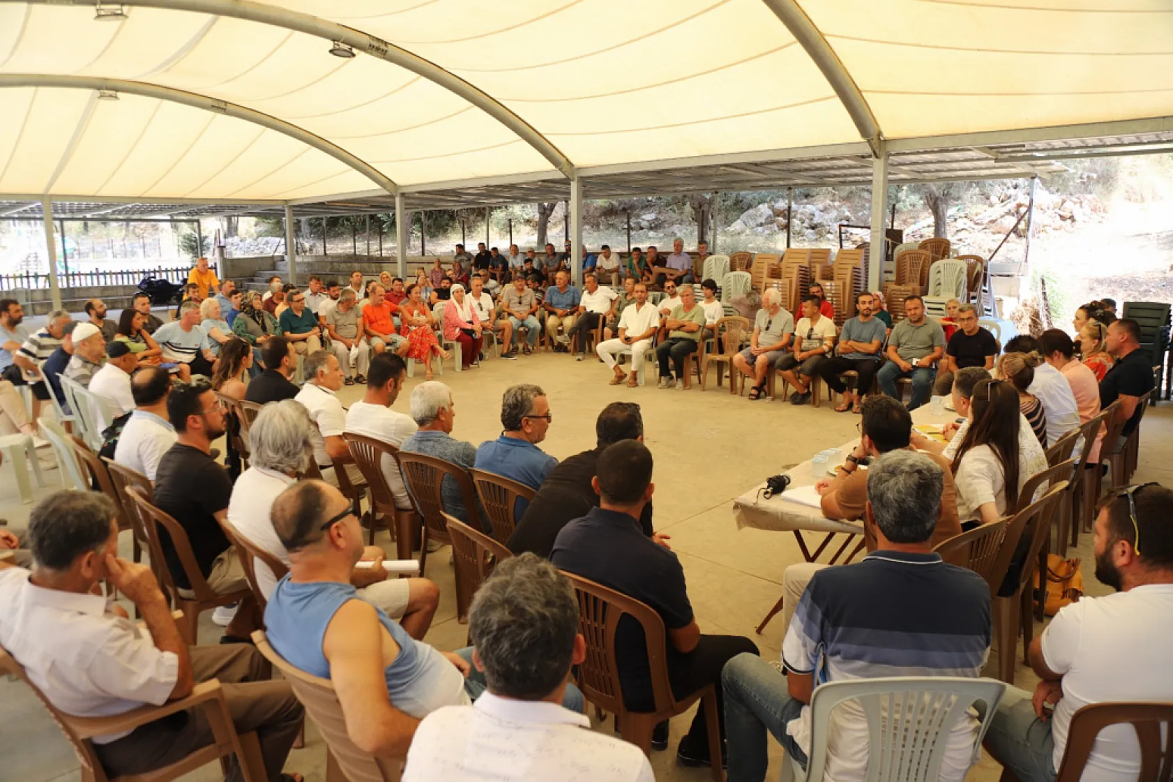 Büyükşehir ve Fethiye Belediyesi Faralya'da Vatandaşları Dinledi 
