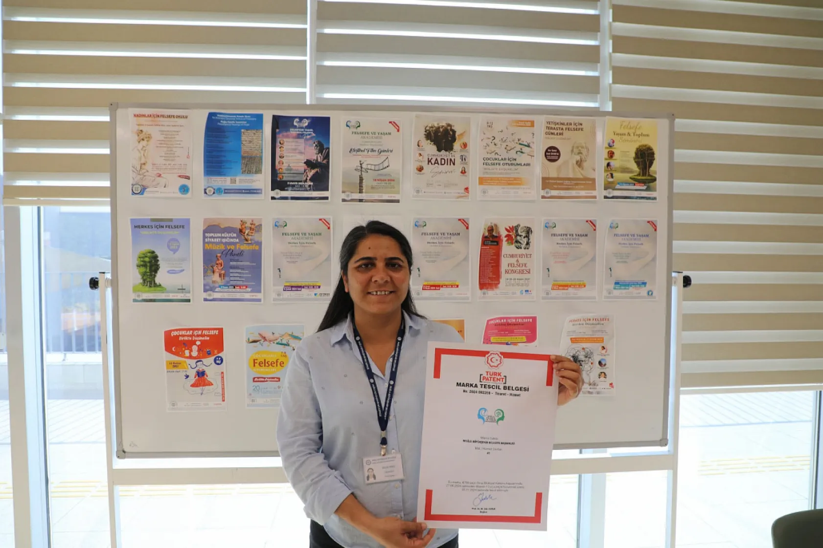 Büyükşehir'in Felsefe ve Yaşam Akademisi Yerel Yönetimlerde Bir İlk Olarak Dikkat Çekiyor