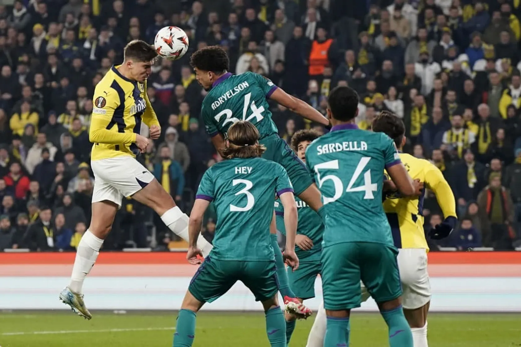 Fenerbahçe, Anderlecht Karşısında Çarpıcı Bir Galibiyet Aldı