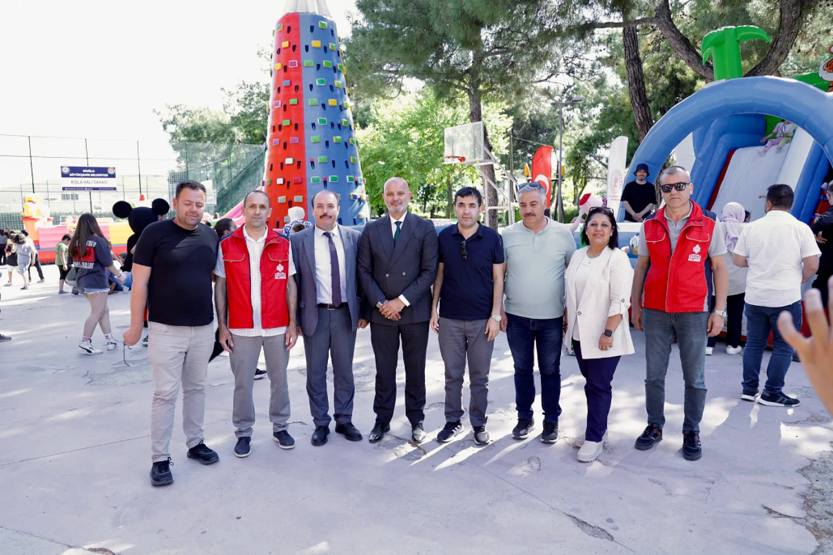 Aydın Vakıflar Bölge Müdürlüğü'nden Çocuklara Şenlikli Gün!