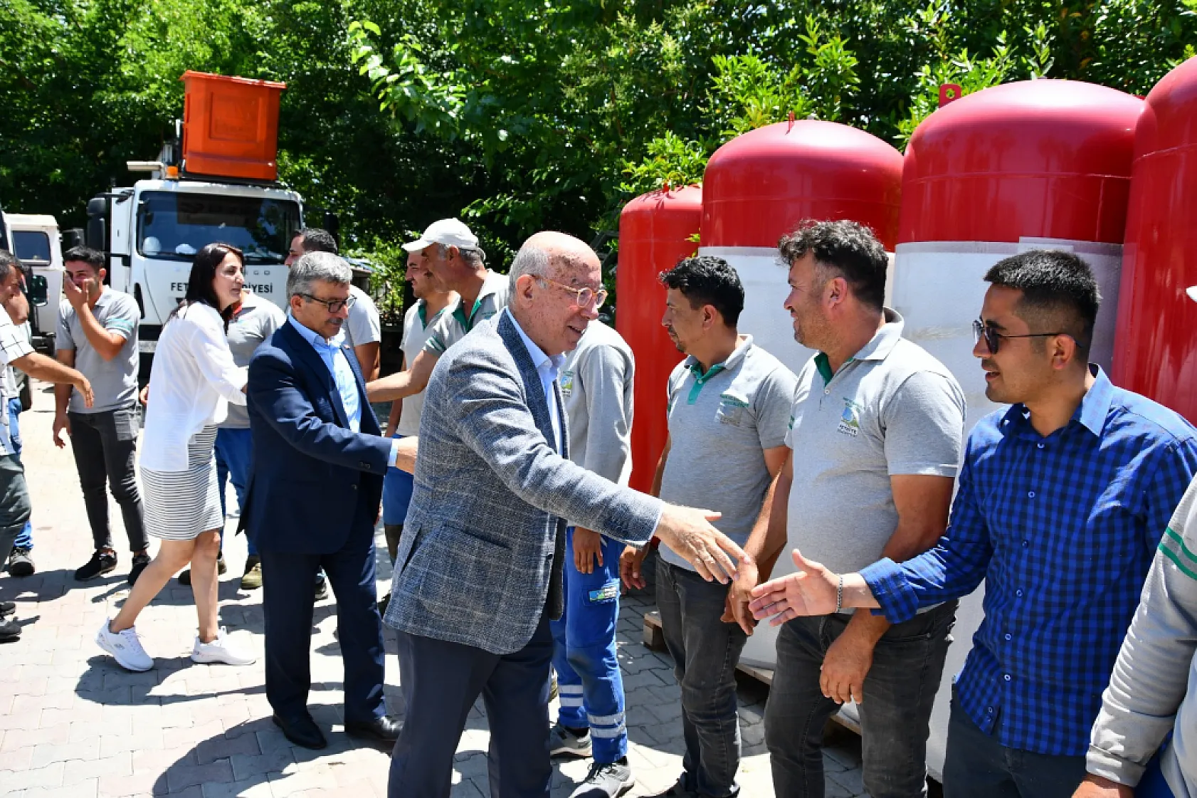 Fethiye Belediye Başkan Yardımcıları Personelle Bayramlaştı