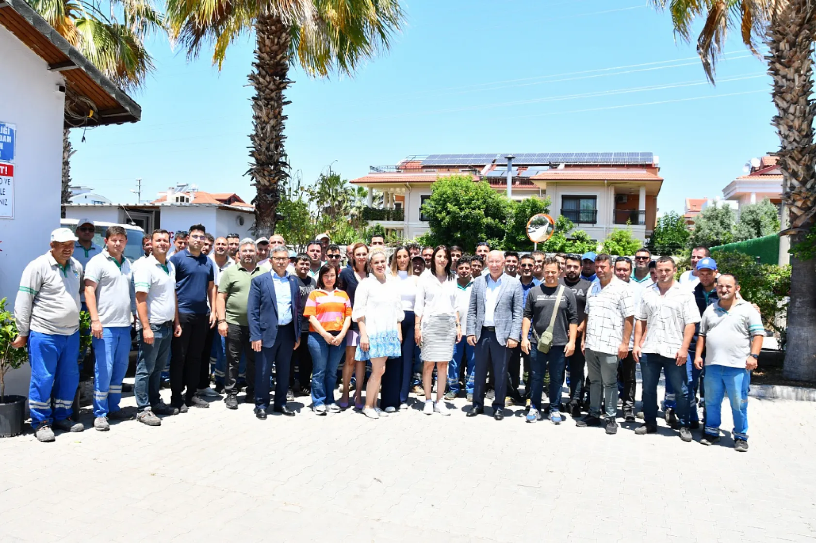 Fethiye Belediye Başkan Yardımcıları Personelle Bayramlaştı