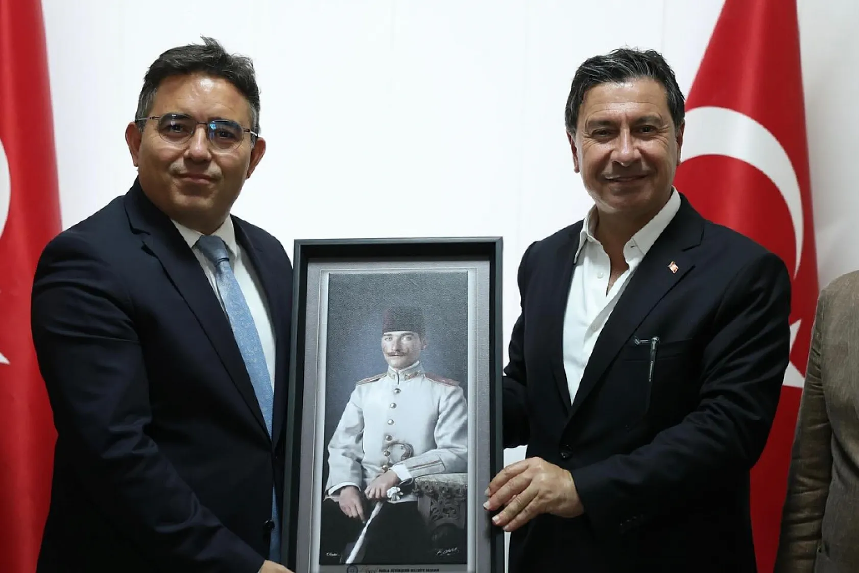 Başkan Aras'tan Marmaris'te Hizmet ve Dayanışma Vurgusu