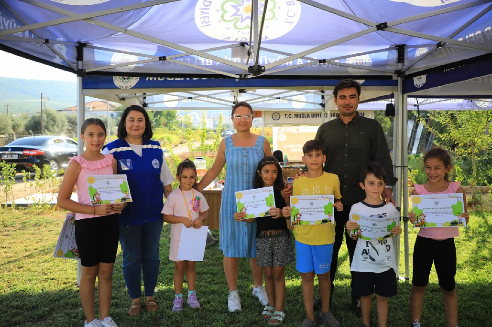 Muğla'da Minik Eller Hasat Sevinci Yaşadı