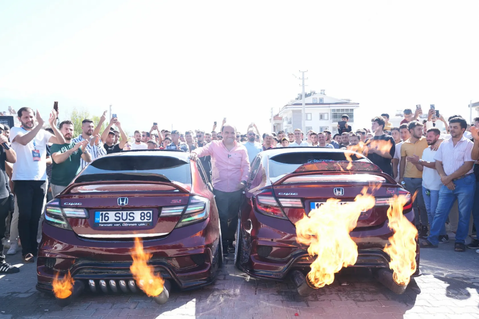 Otomobil ve Modifiye Tutkunları Seydikemer'de Buluşacak