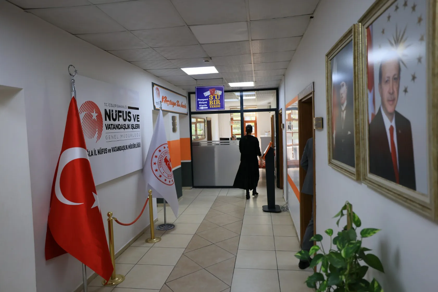 Vali Akbıyık'tan sürücülere uyarı: Eski tip ehliyetlerin değişimi için son 15 Gün