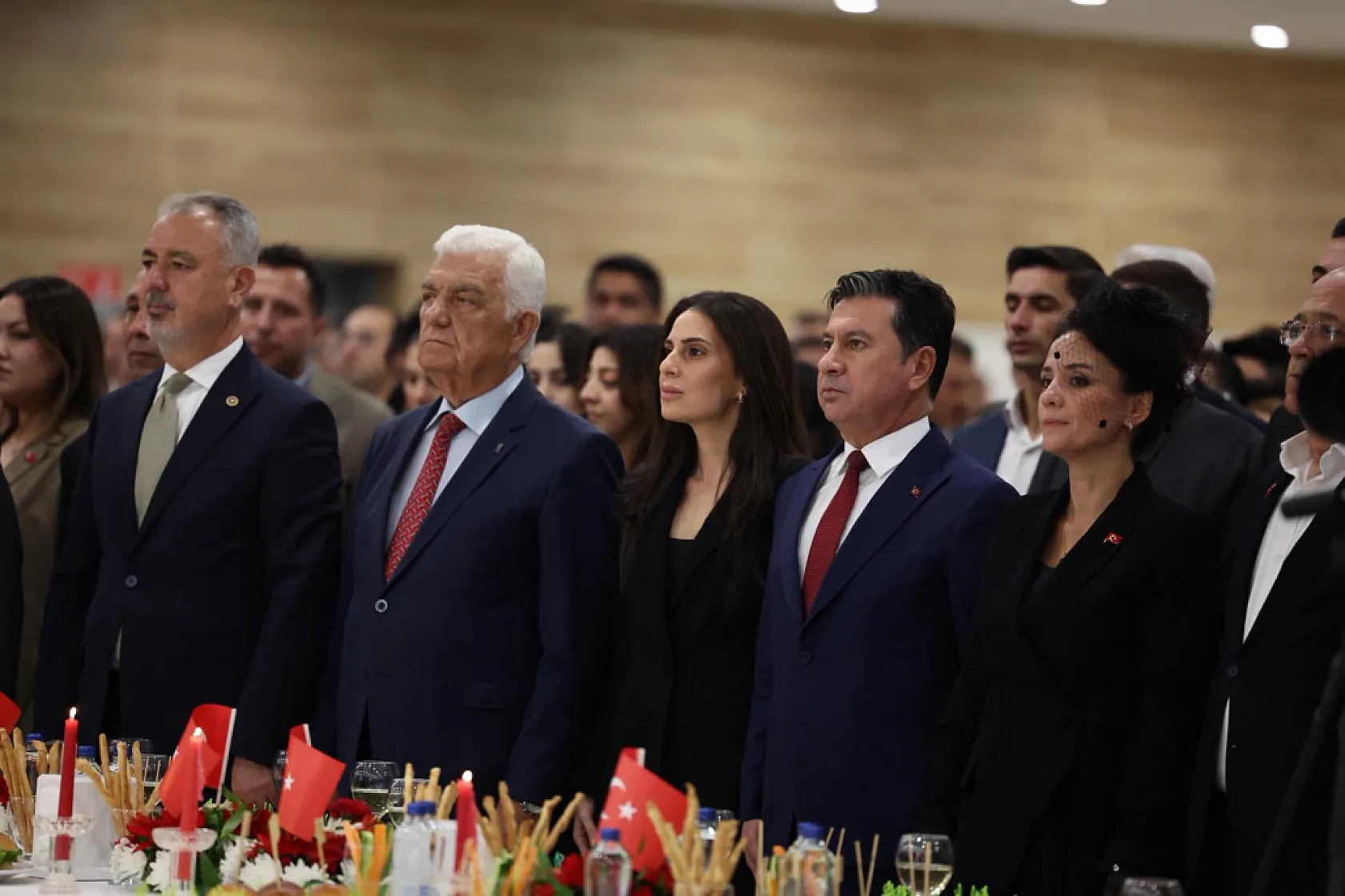 Muğla'da Cumhuriyet coşkusu Türkan Saylan Çağdaş Yaşam Merkezi'nde yaşandı