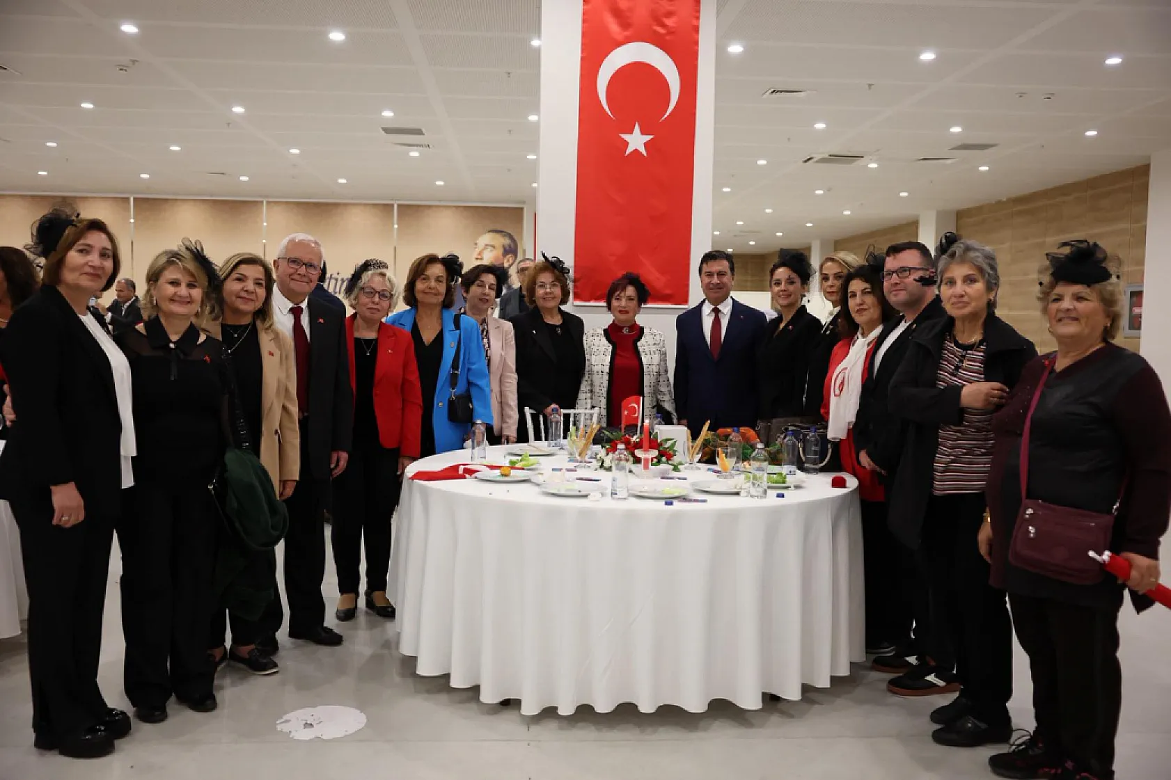 Muğla'da Cumhuriyet coşkusu Türkan Saylan Çağdaş Yaşam Merkezi'nde yaşandı