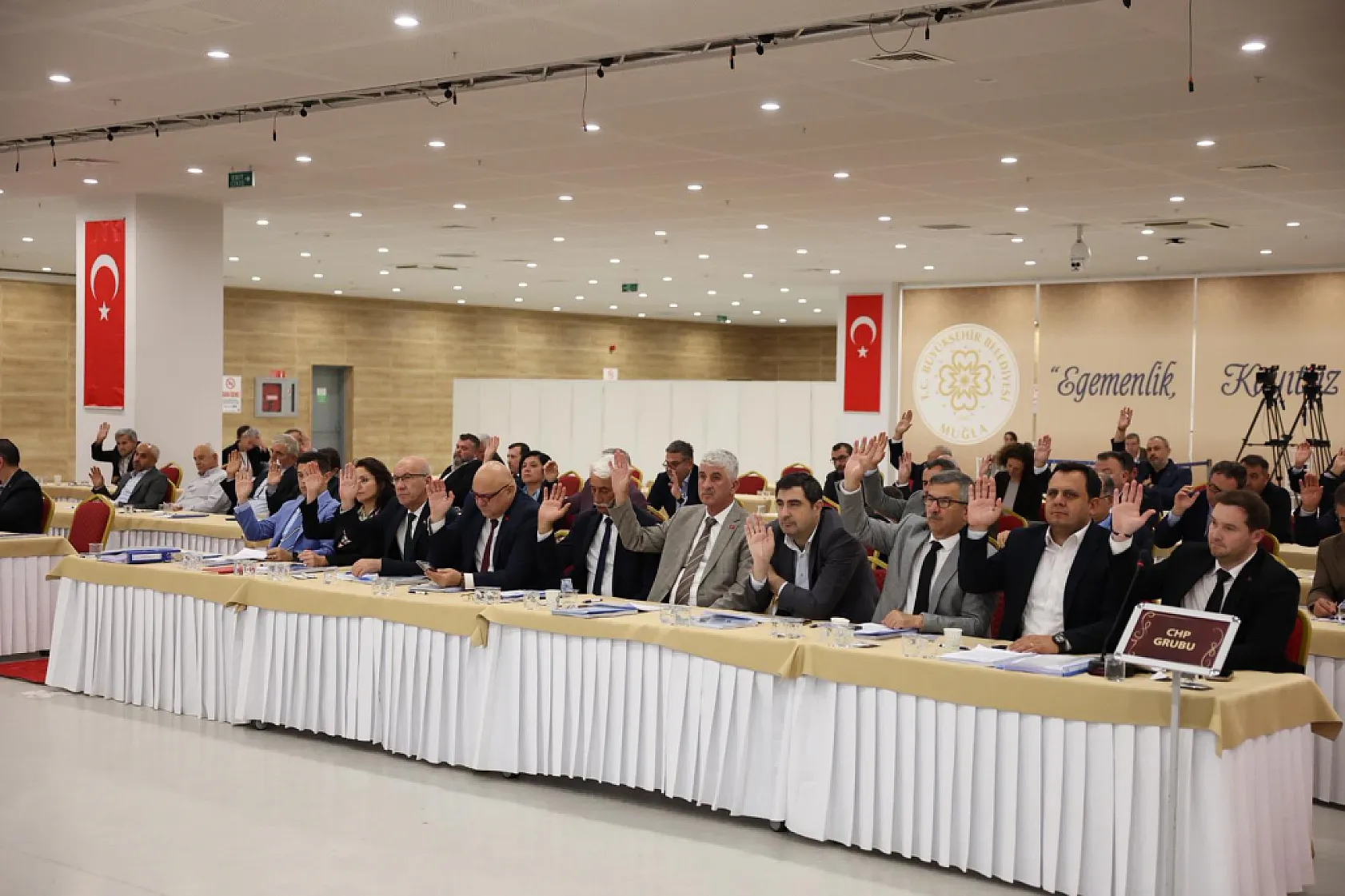 Muğla Büyükşehir Belediyesi Kasım ayı Meclis Toplantısı birinci birleşimi gerçekleştirildi