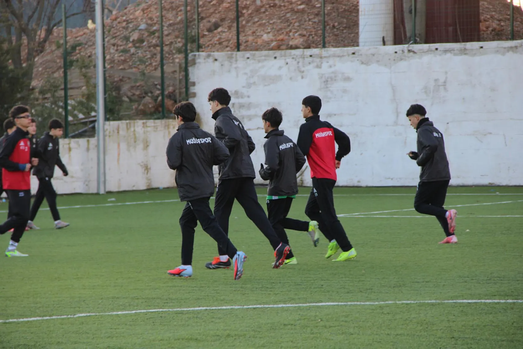 Ege'nin Yeni Futbol Üssü: Muğlaspor Altyapısında 'Milli' Atılım!