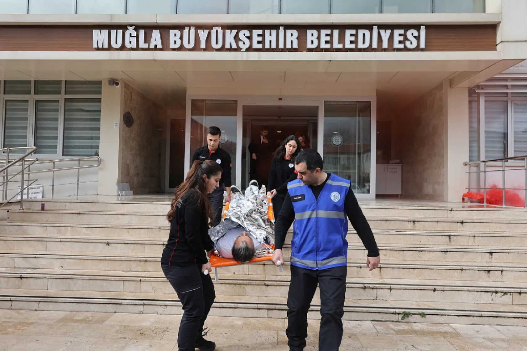 Muğla Büyükşehir'den Afetlere Hazırlık İçin 'Tehlike Avı' ve Deprem Tatbikatı