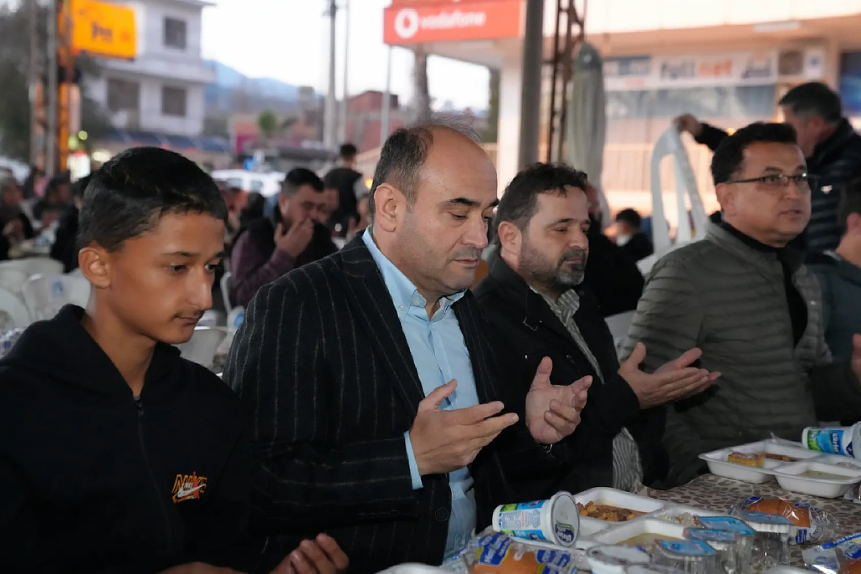 Seydikemer'de Mahalle İftarları Eşen Mahallesinde Başladı