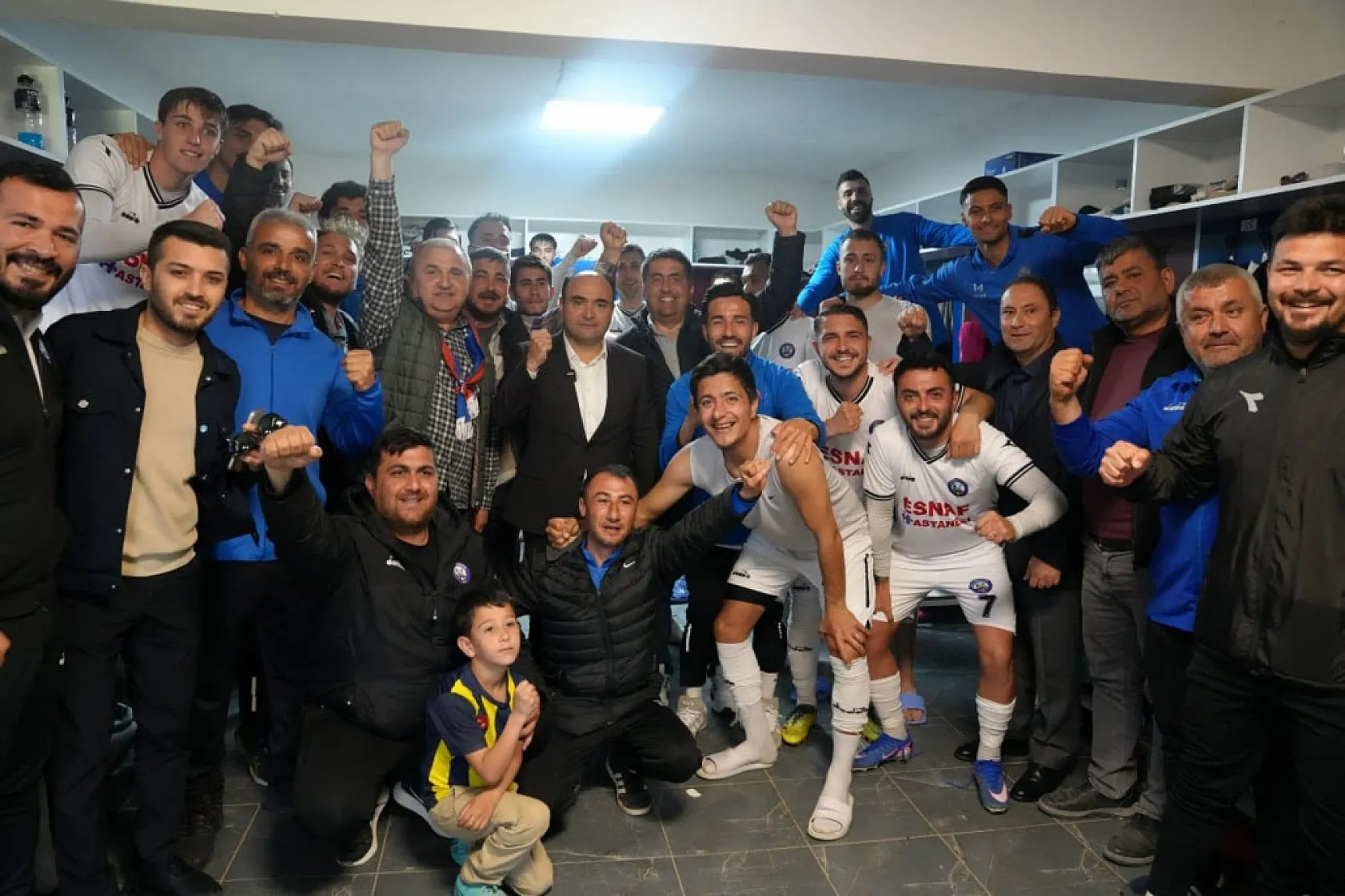 Seydikemerspor Liderliğe Yükseldi