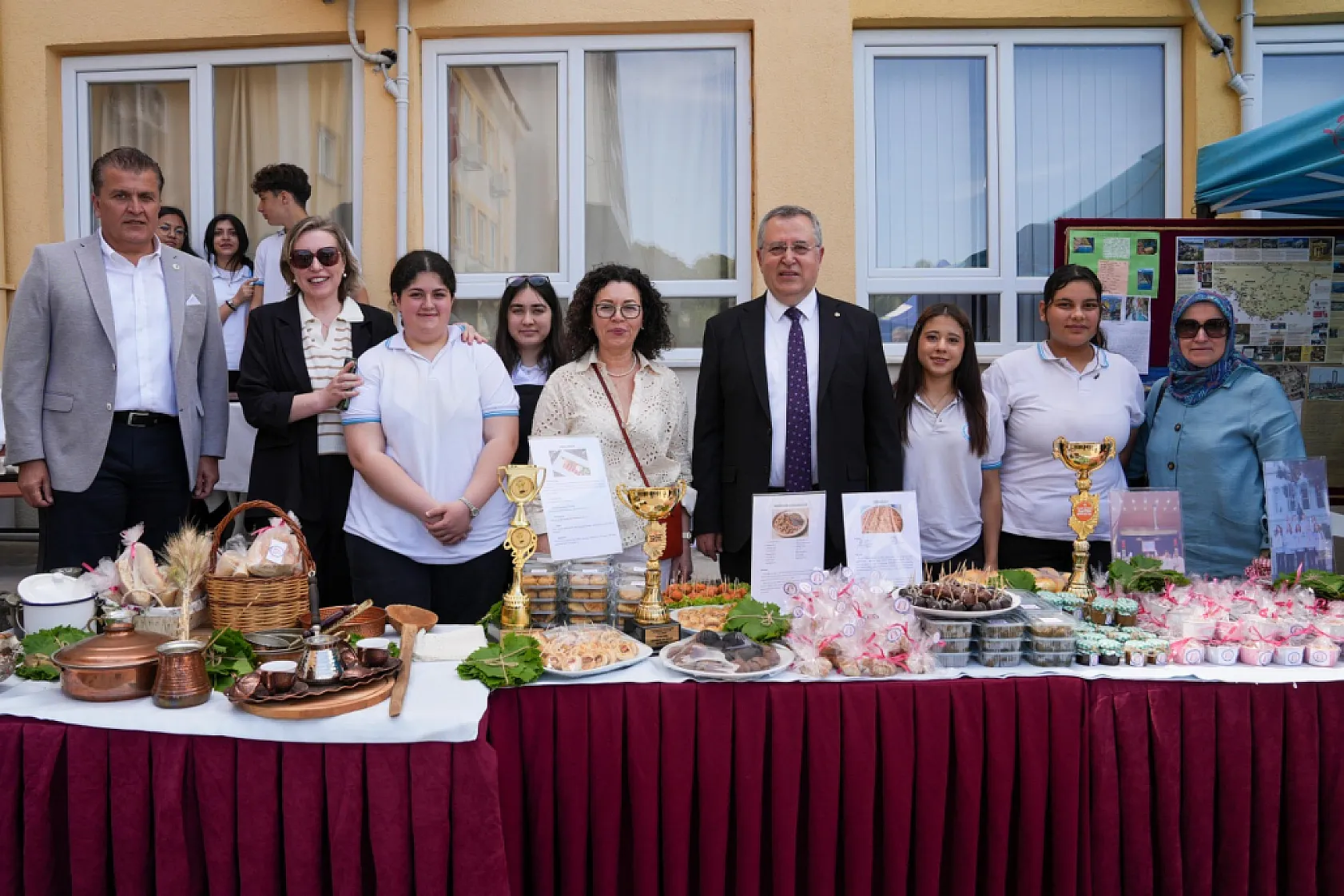 Fethiye Mesleki Eğitim Fuarı'nda Öğrenciler Tarafından Hazırlanan Proje Ve Ürünler Görücüye Çıktı