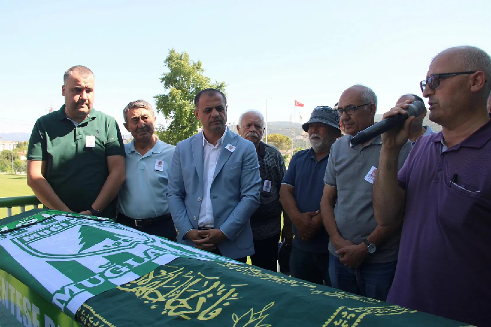 Muğlaspor emektarı Akın Çavaş son yolculuğuna uğurlandı