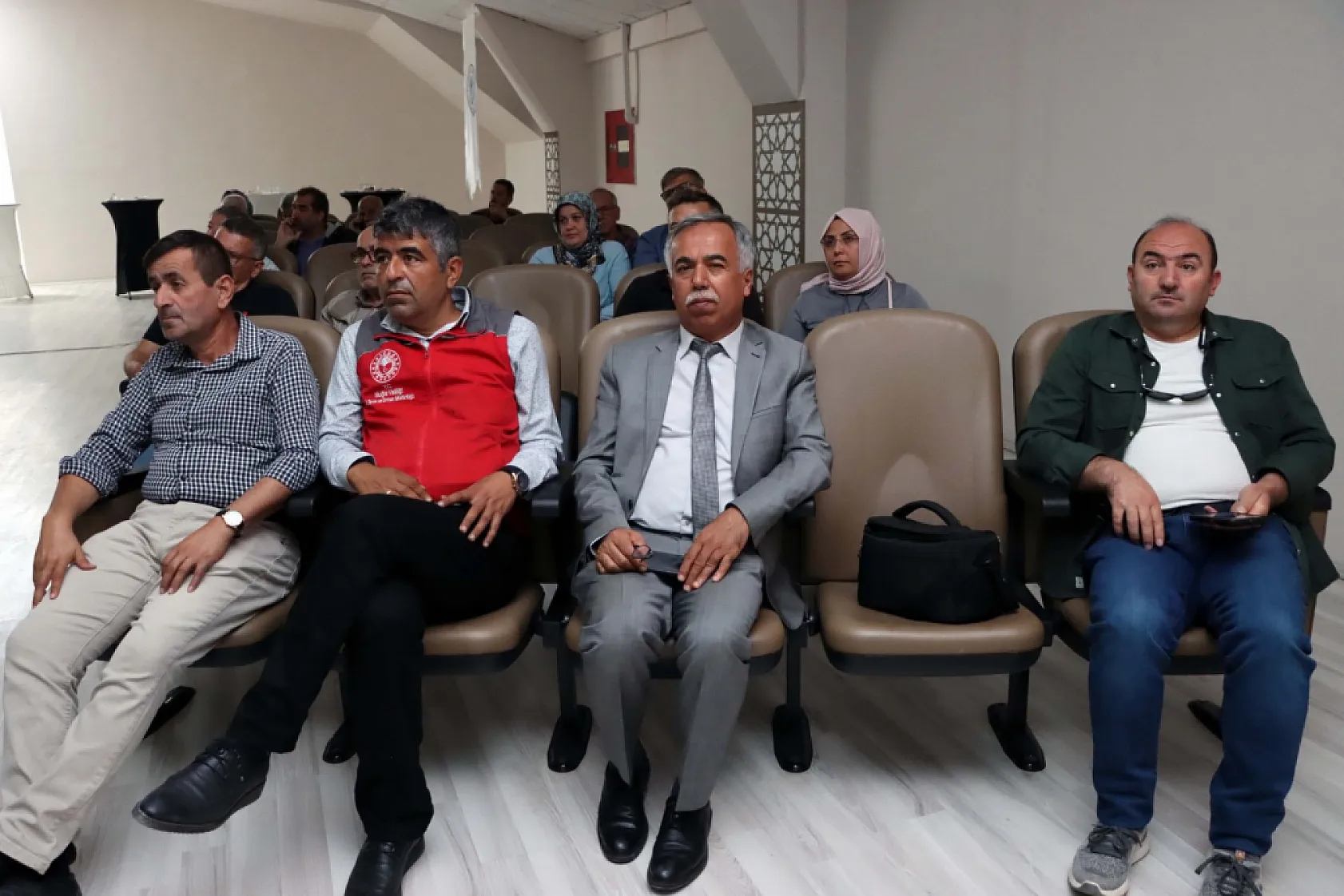 Zeytin ve Zeytinyağı Üretiminde Kalite Arttırıcı Uygulamalar Paneli yapıldı