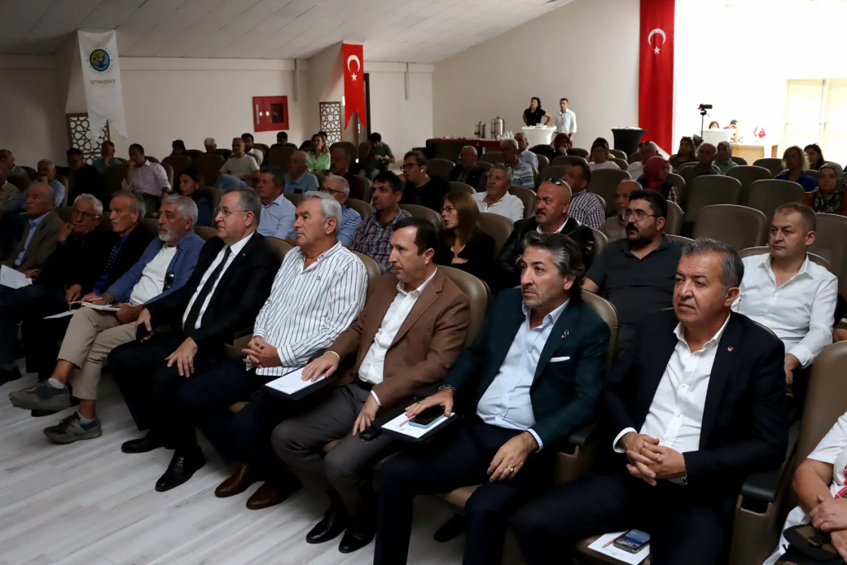 Zeytin ve Zeytinyağı Üretiminde Kalite Arttırıcı Uygulamalar Paneli yapıldı