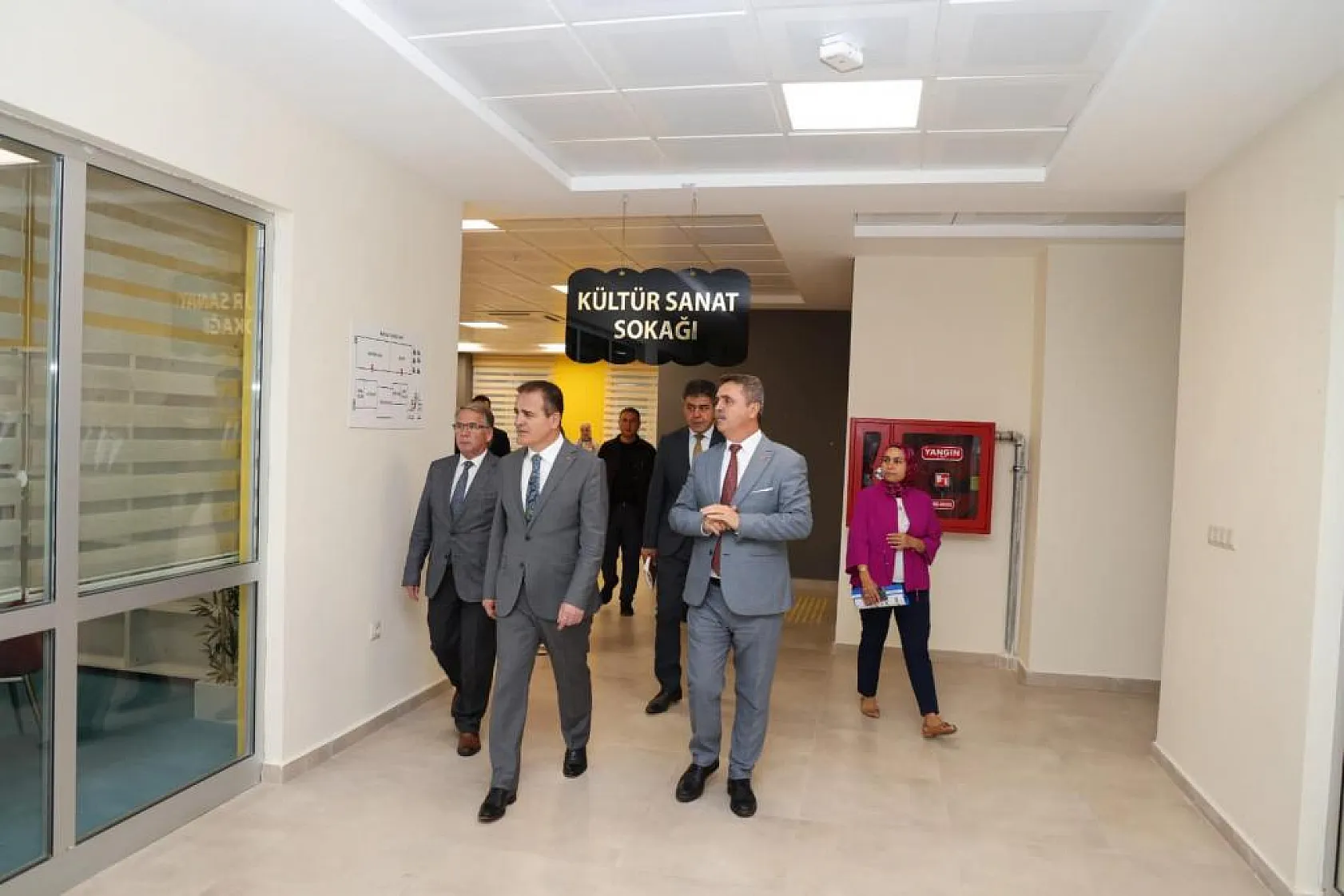Vali Akbıyık'tan Öğrenci Yurtlarına Ziyaret
