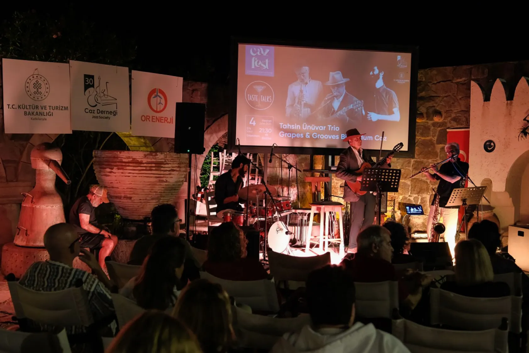 9. Uluslararası Bodrum Caz Festivali 'Cazın Renkleri' temasıyla devam ediyor