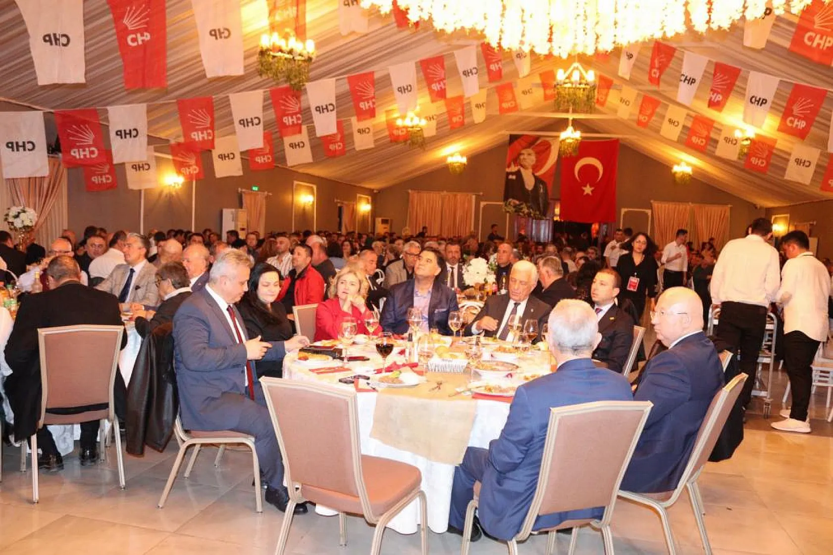 Birlik Ve Dayanışma Yemeğine Yoğun Katılım Oldu
