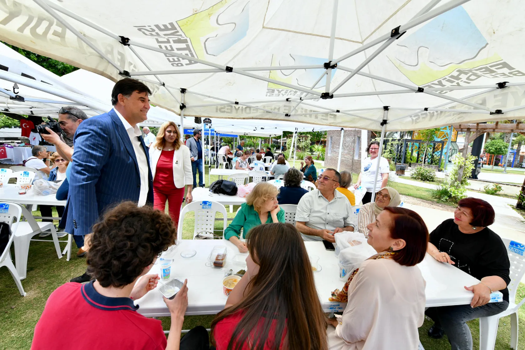 Başkan Karaca'dan ADD Kermesine Ziyaret