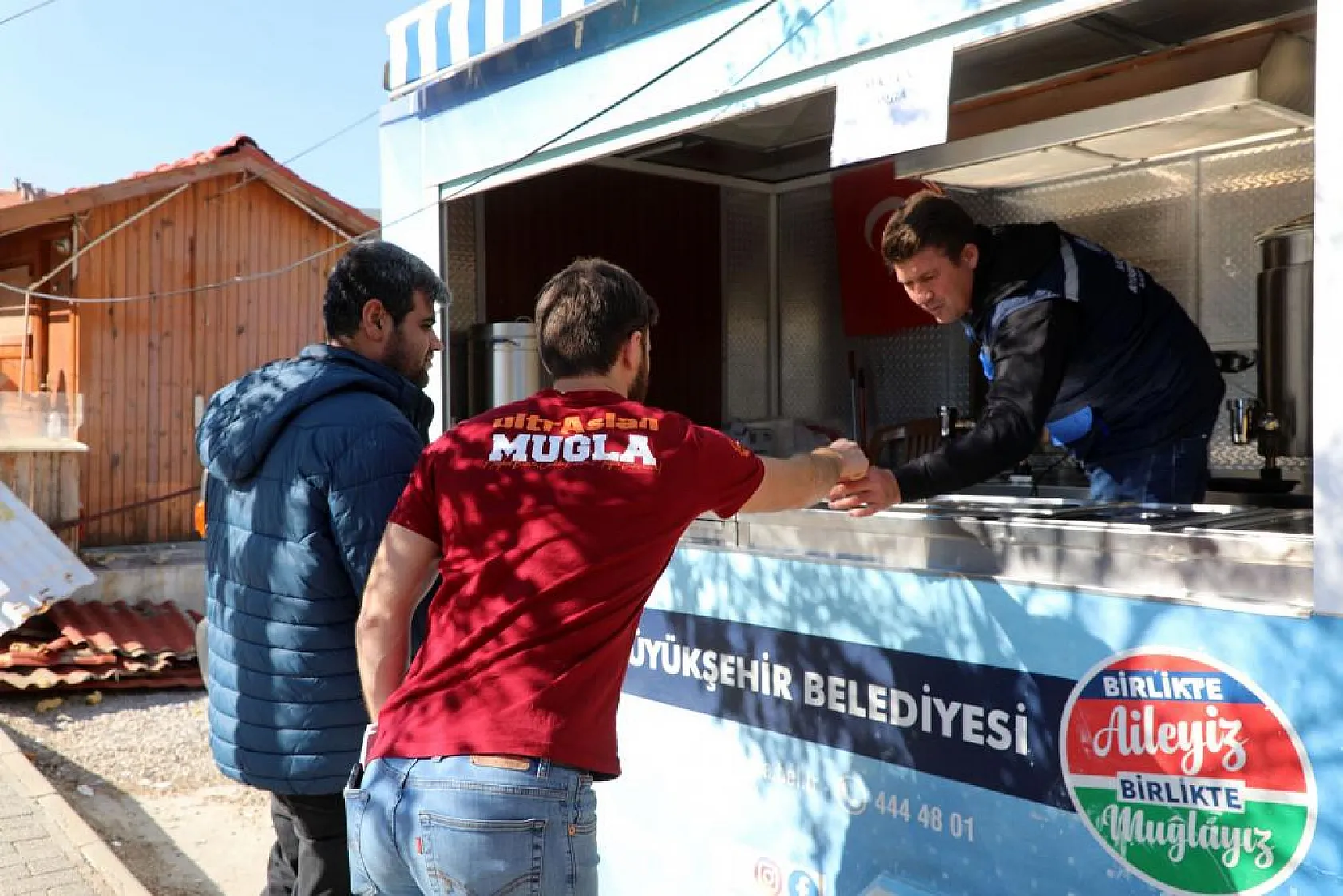 Büyükşehir'den üniversite öğrencilerine destek