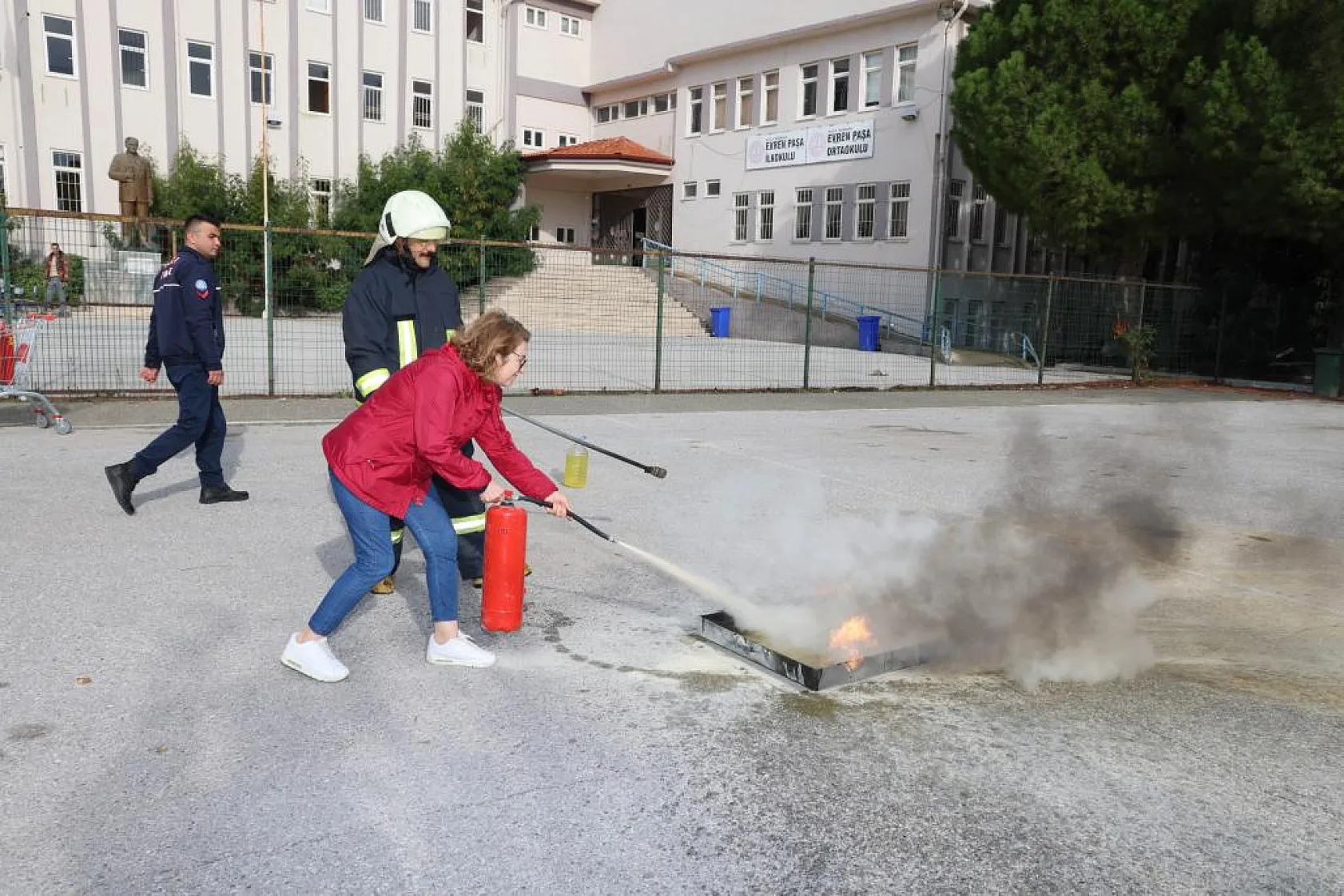 Personellere yangın eğitimi verildi