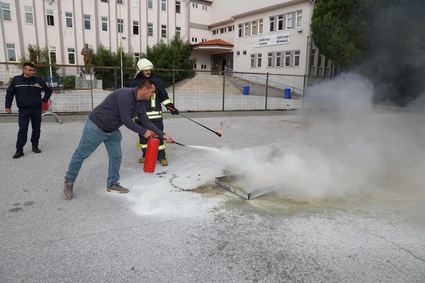 Personellere yangın eğitimi verildi