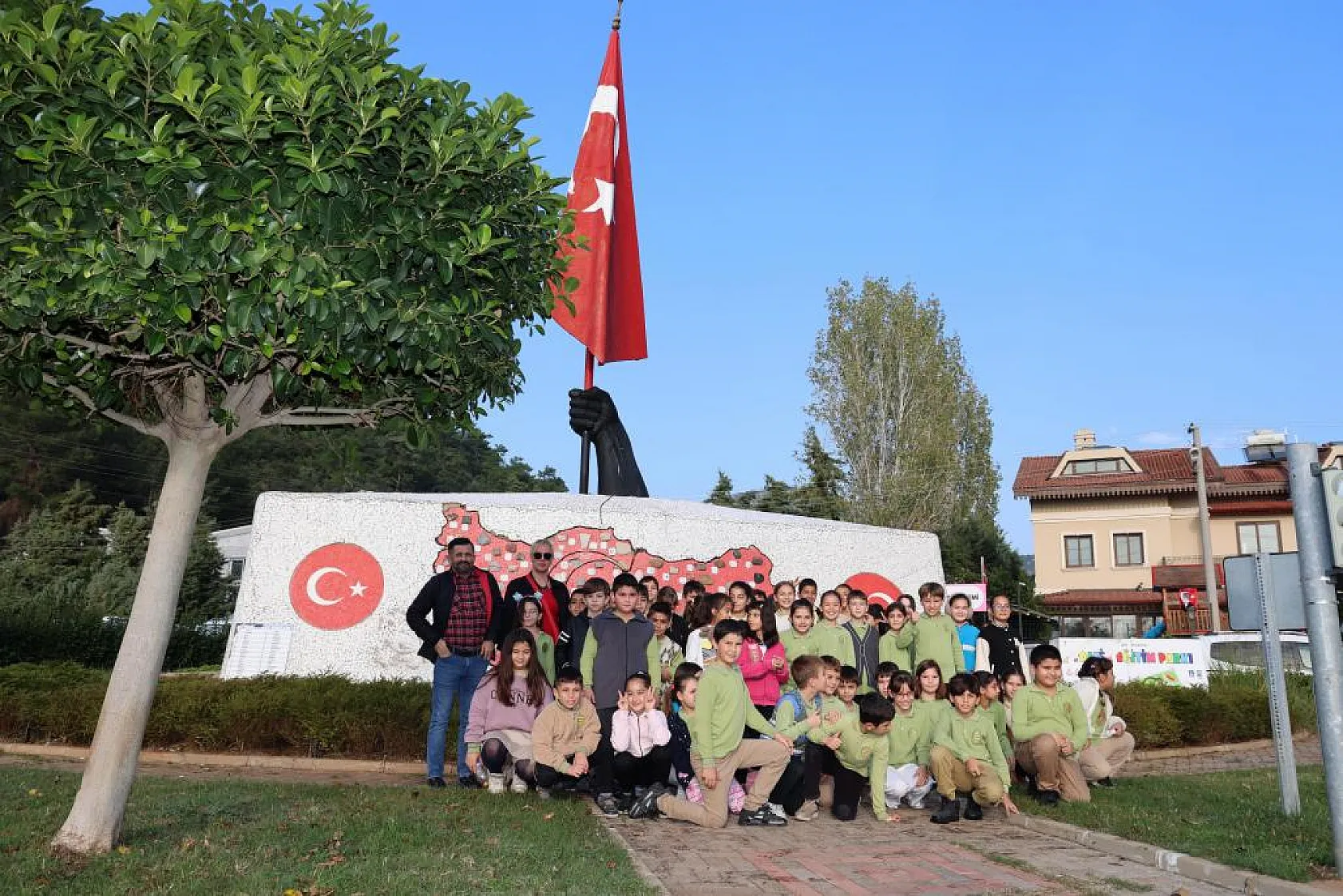 Öğrenciler önce öğrendi, sonra uyguladı