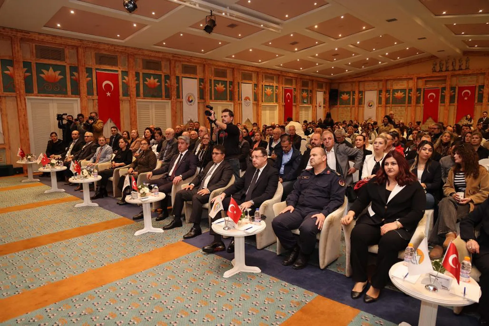 Başkan Oktay, 'Yaralarımız hala taze'