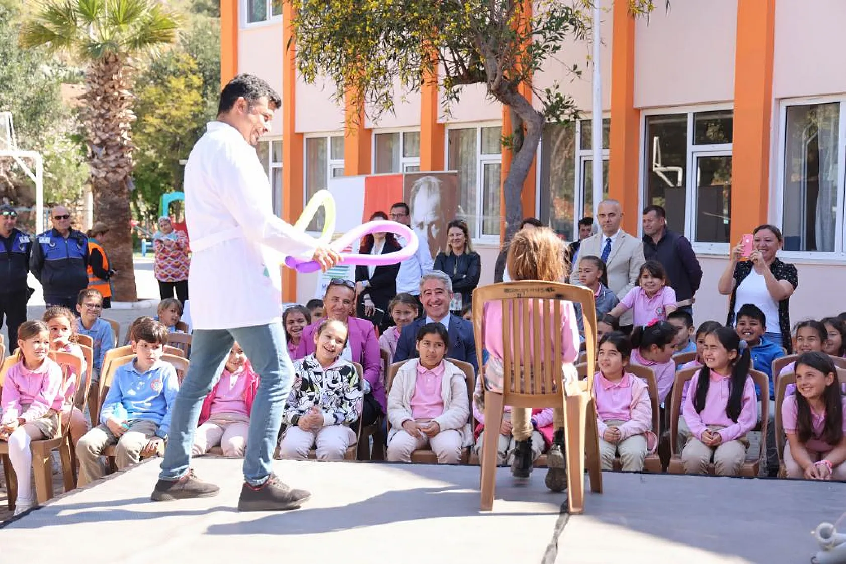 106 bin çocuk bilim ve eğitimle tanıştı