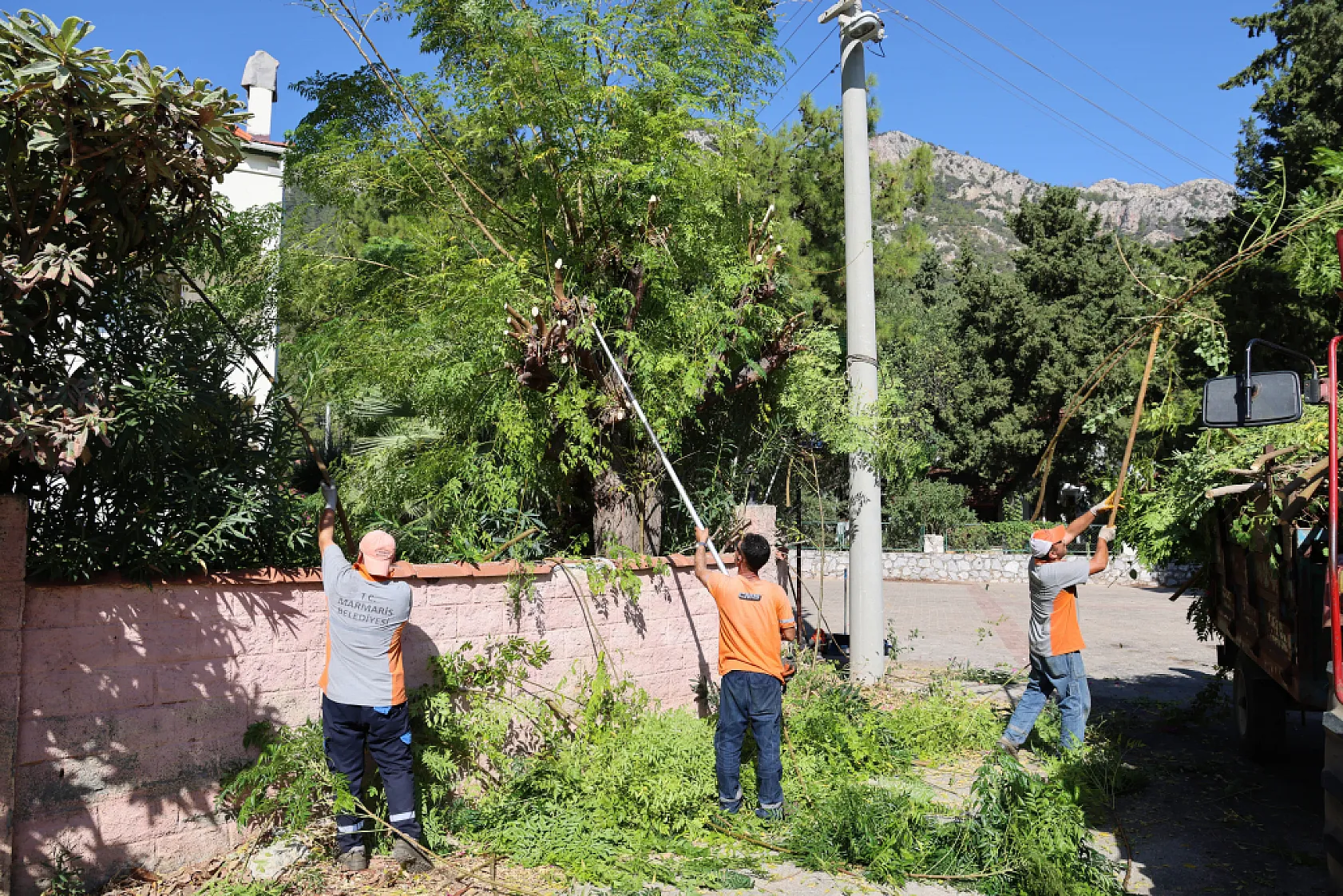 Marmaris'te dere yatakları kışa hazırlanıyor