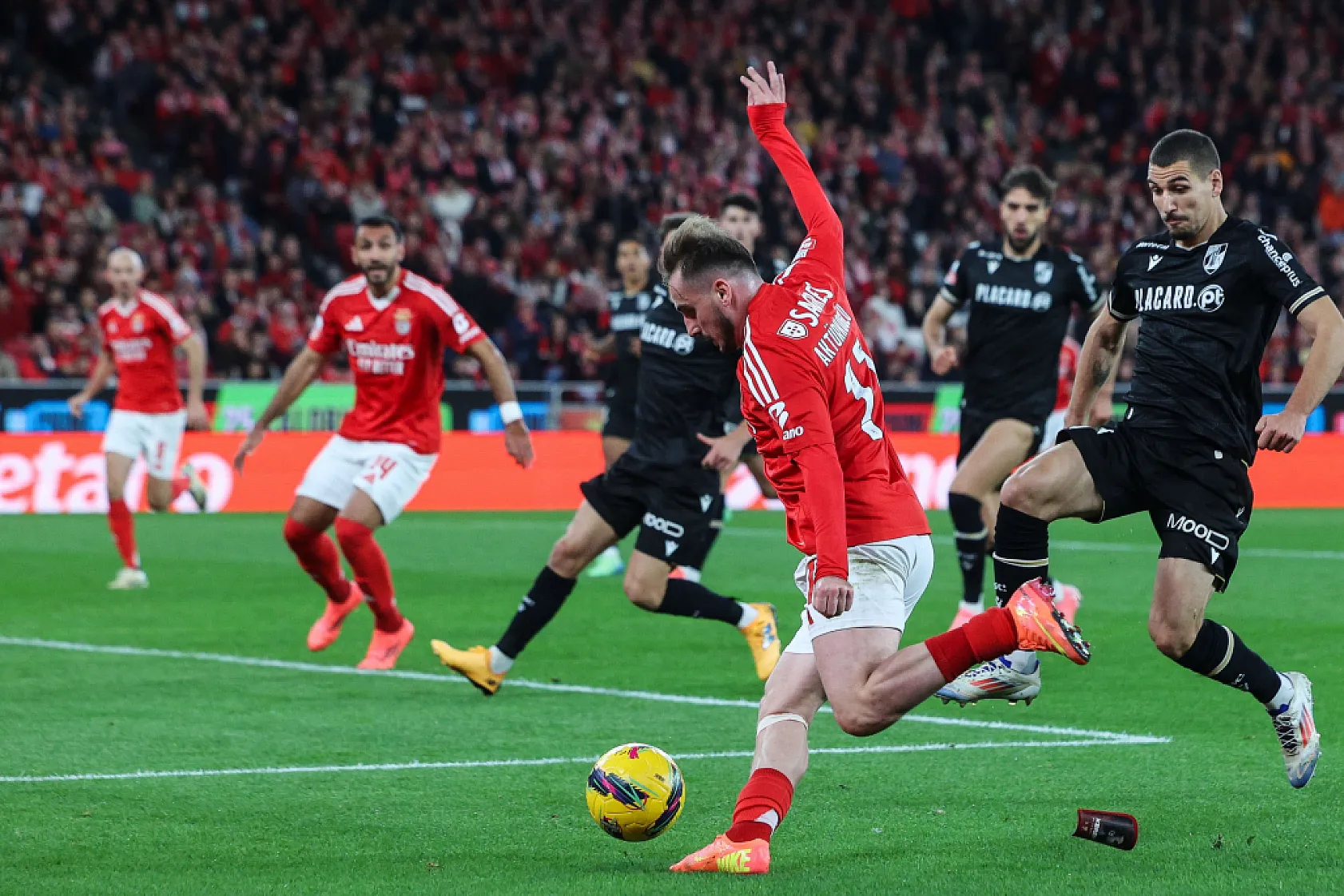 Benfica, Kerem Aktürkoğlu ile kazandı