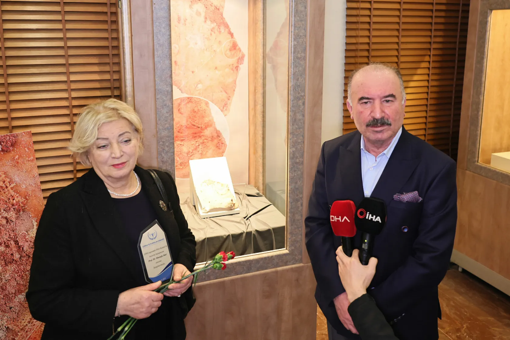 Paha biçilemeyen 3 bin 500 yıllık Hitit keten kumaşı ilk kez görücüye çıktı