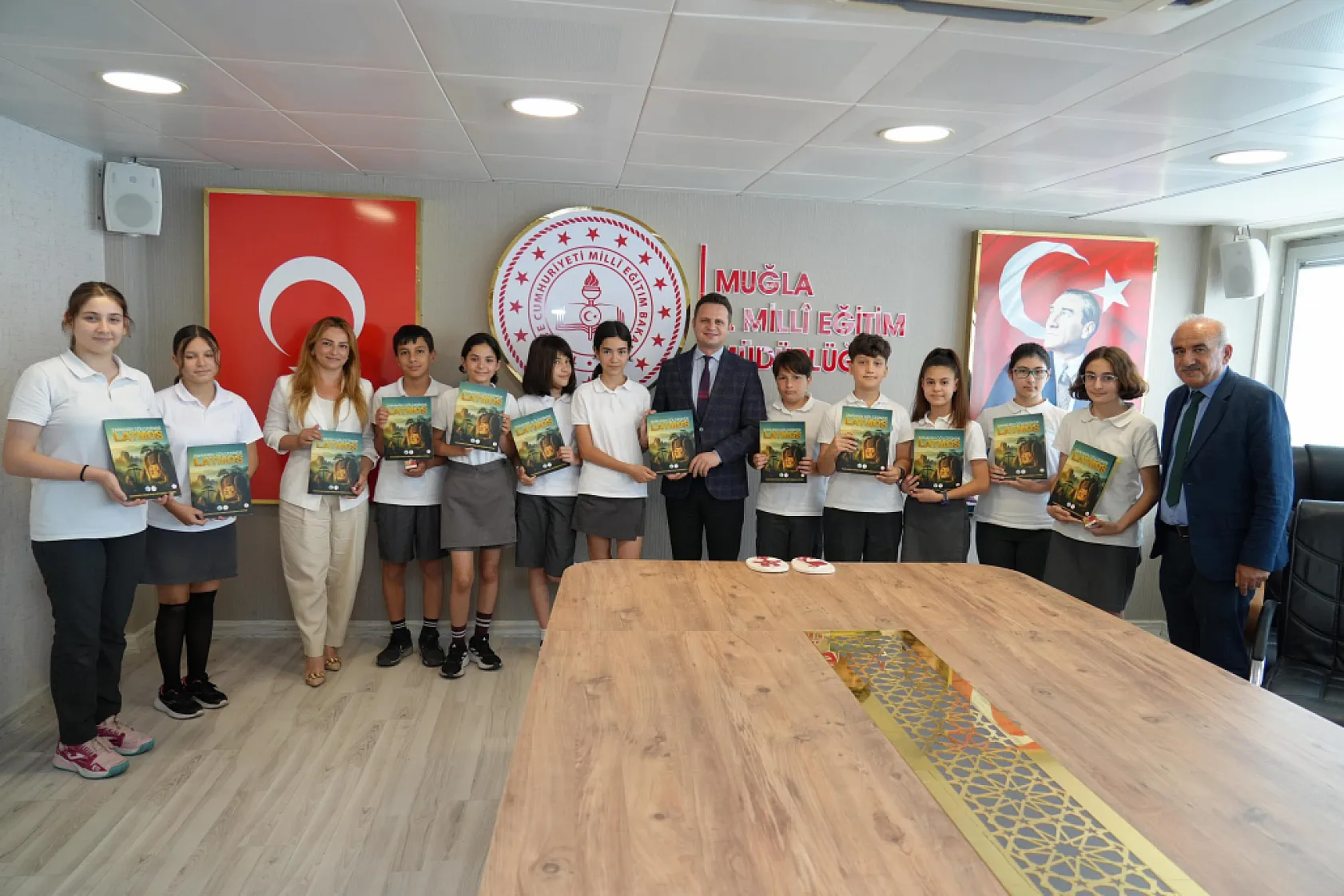 Evrenpaşa Ortaokulu öğrencilerinden Aile Yılı'na anlamlı proje